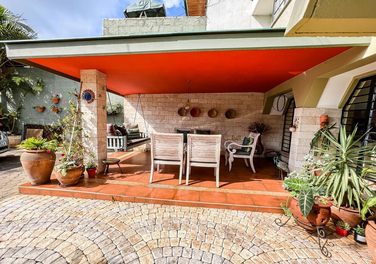 Fully Renovated 4BR Maisonette with Office & Inverter - Westlands