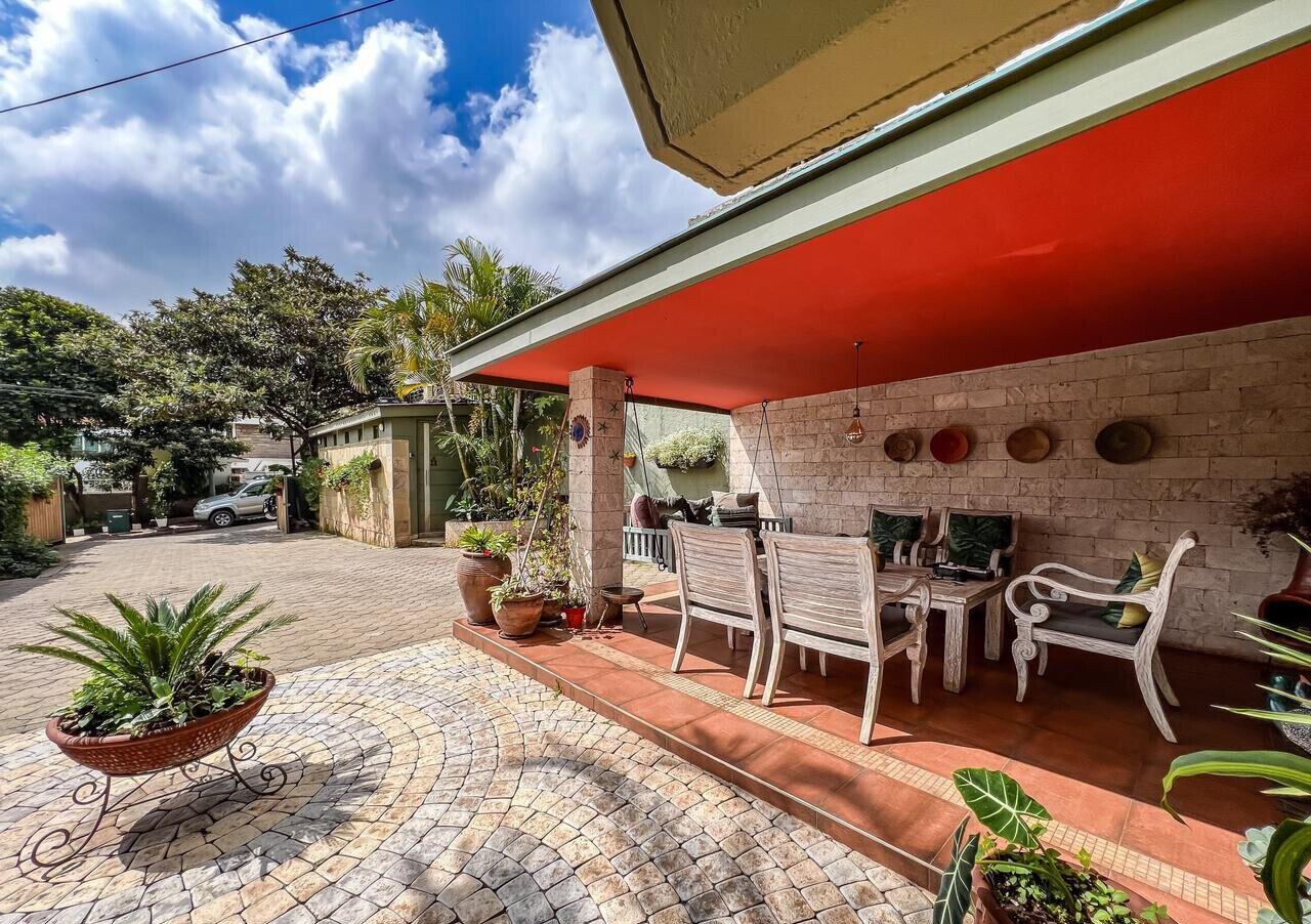 Fully Renovated 4BR Maisonette with Office & Inverter - Westlands