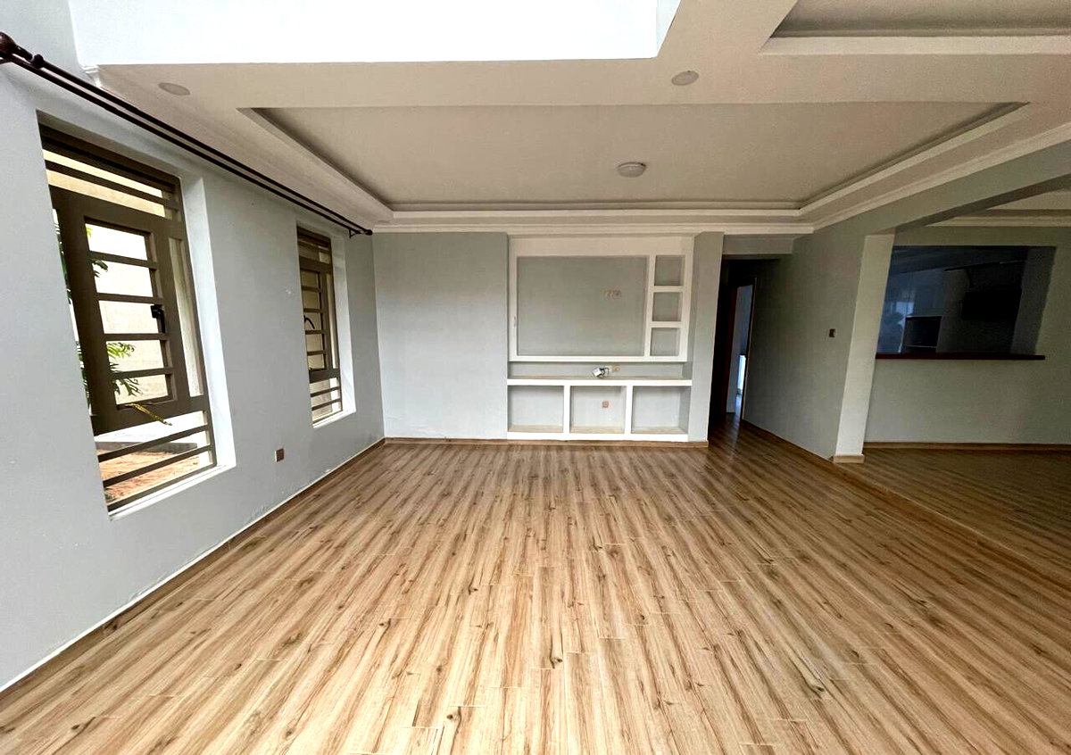 4BR All-Ensuite Townhouse with Rooftop Terrace & DSQ - Ruiru