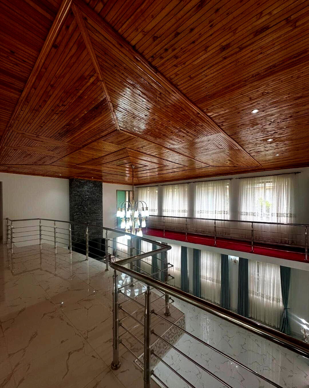 4-Ensuite Townhouse with Private Garden & Study – Karen