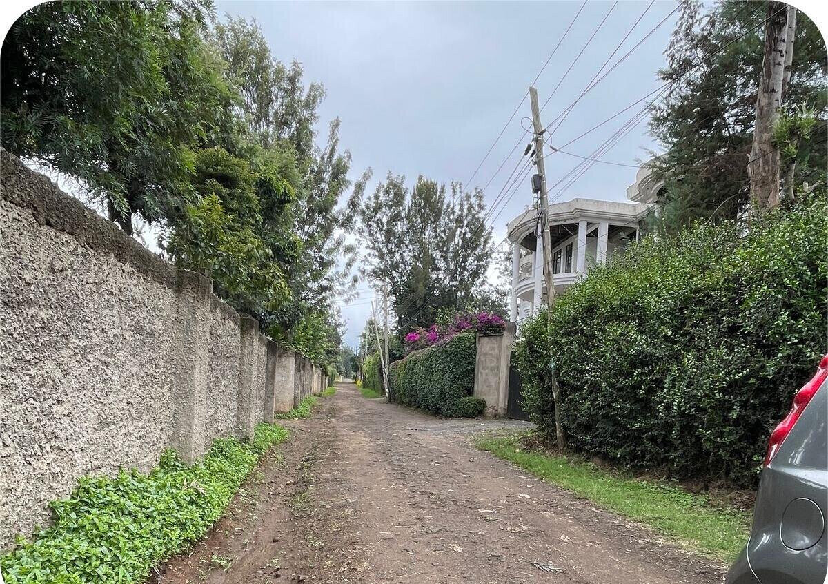 Garden Plot in Ongata Rongai for KSh 8M
