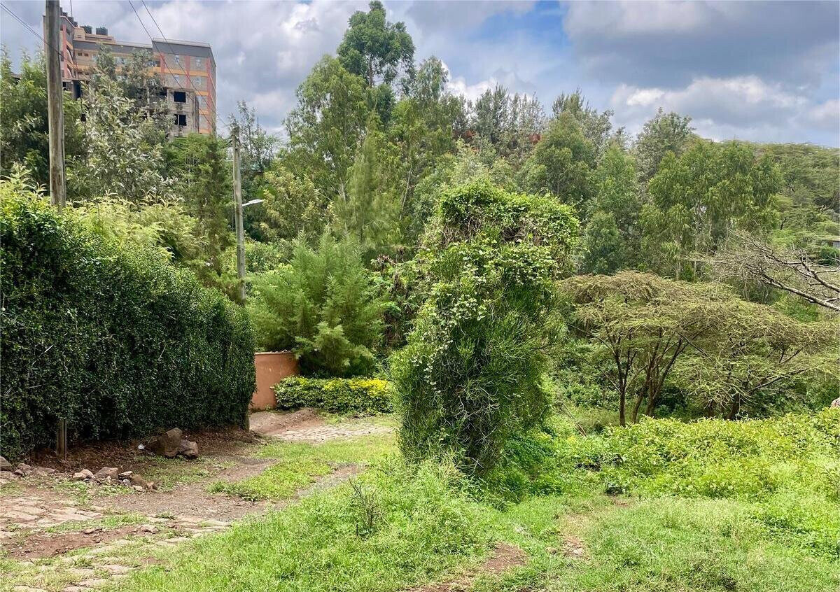 Garden Plot in Ongata Rongai for KSh 8M