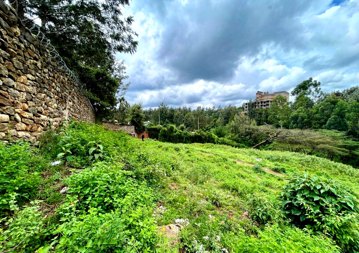 Garden Plot in Ongata Rongai for KSh 8M