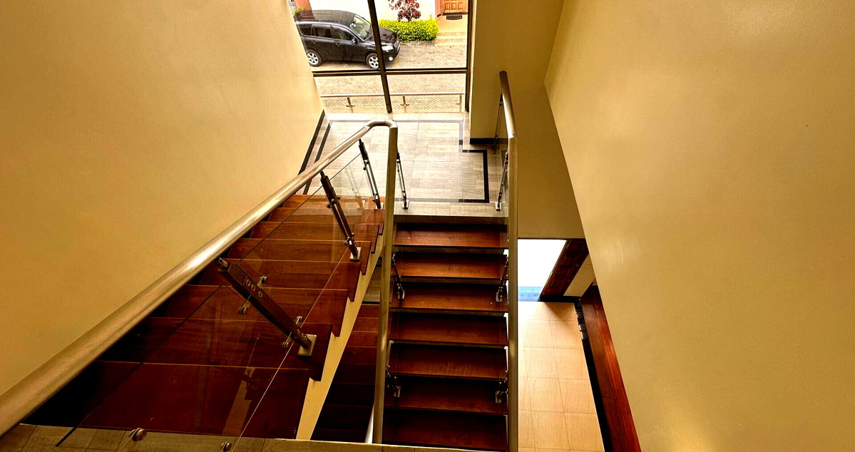 5-Ensuite Villa with Study & DSQ in Lavington - KES 55M