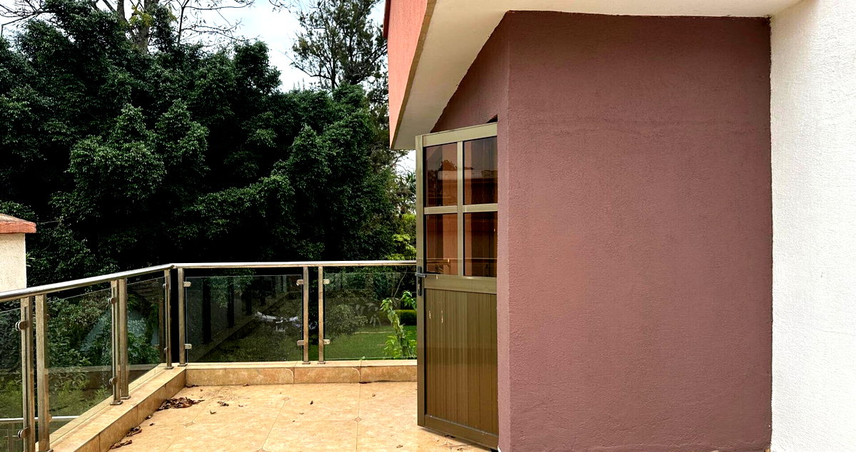 5-Ensuite Villa with Study & DSQ in Lavington - KES 55M