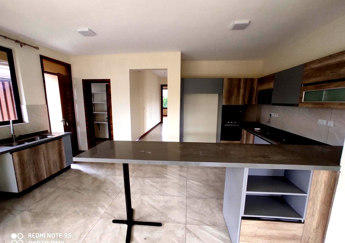 Brand-New 4-Bed Contemporary Villa with Natural Light – Karen