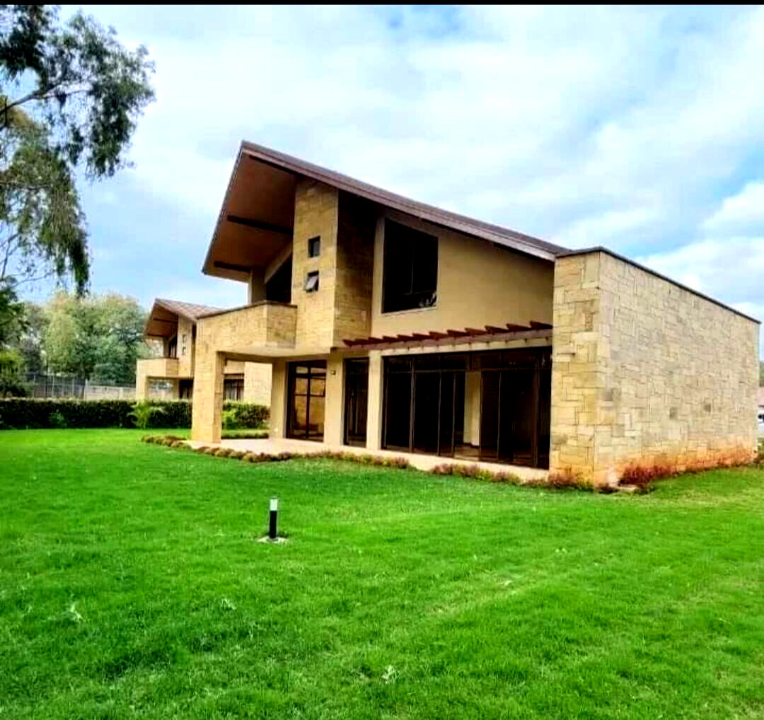 Brand-New 4-Bed Contemporary Villa with Natural Light – Karen