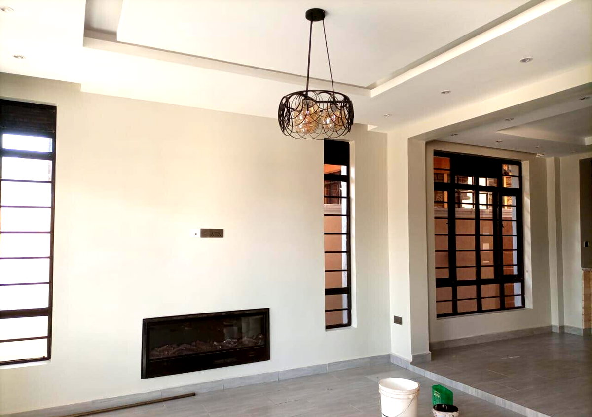 4BR All-Ensuite Townhouse with Attic Study & Fireplace - Membley