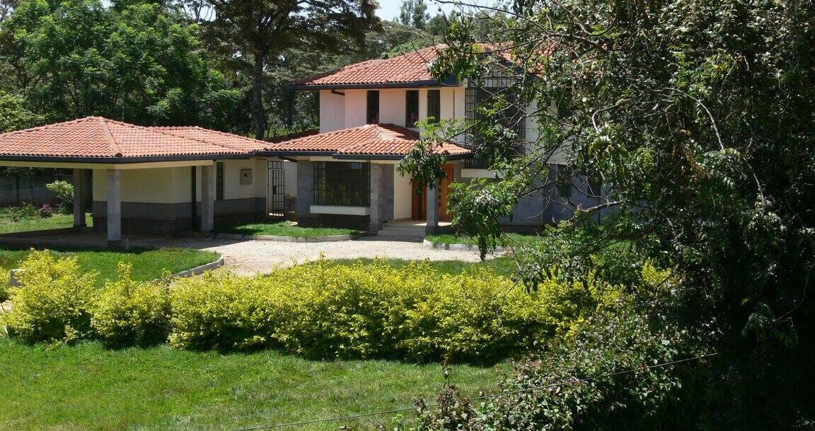 4-Bed Maisonette with Pool Area & DSQ – Karen Kerarapon