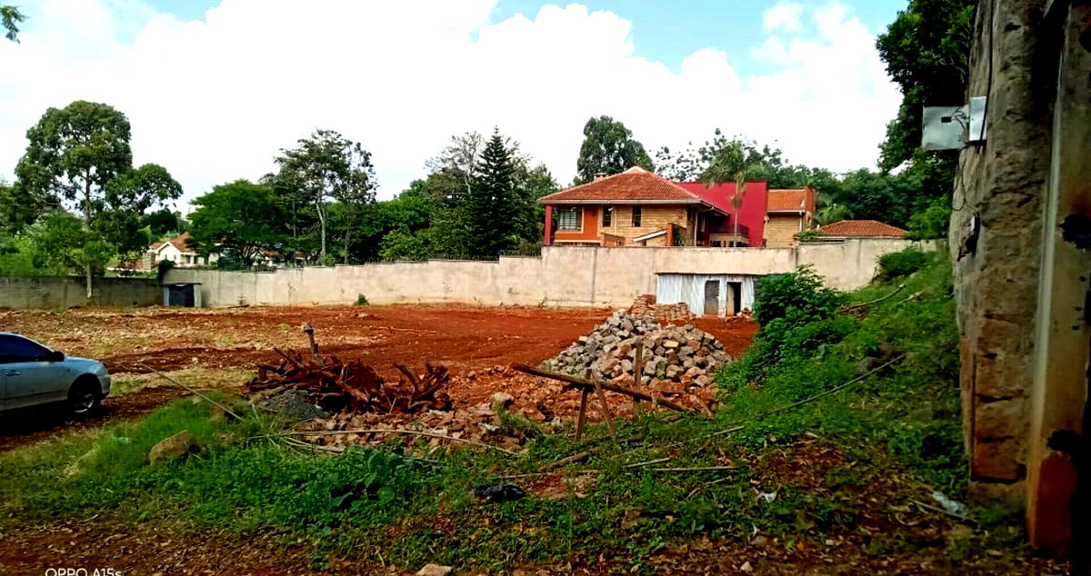 1-Acre Runda Plot with Garden