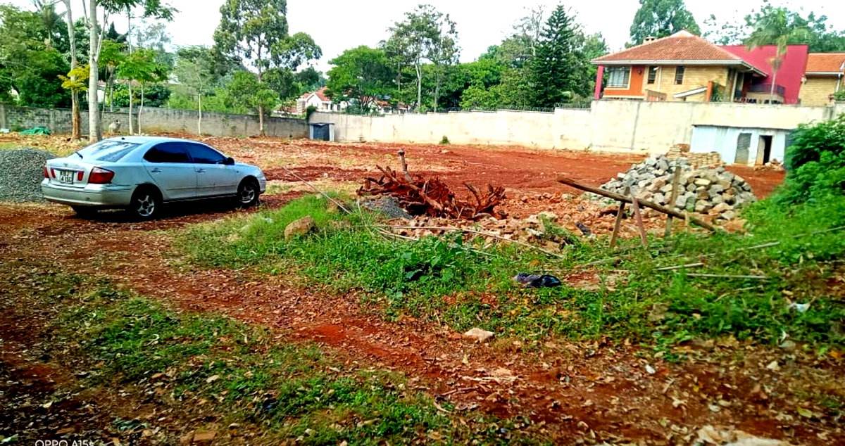 1-Acre Runda Plot with Garden
