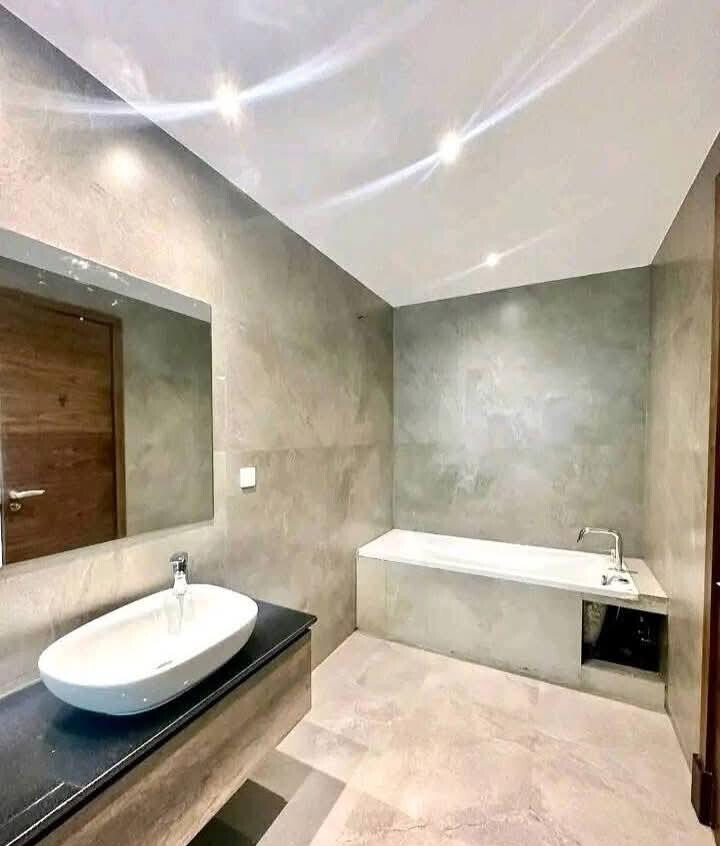 Triplex Townhouse with Lift & Rooftop Terrace - Kitisuru