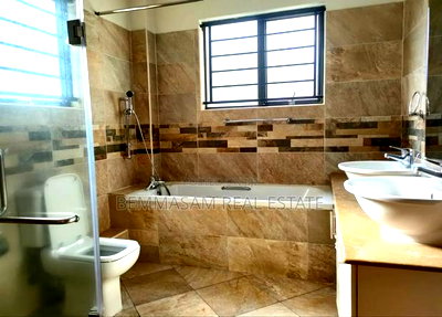 3bdrm Apartment in Westlands, Raphta Road Area for sale - Image 6