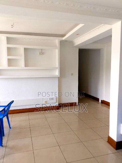 3000sqft Groundflr Office/Shop - Image 5