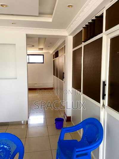 3000sqft Groundflr Office/Shop - Image 3