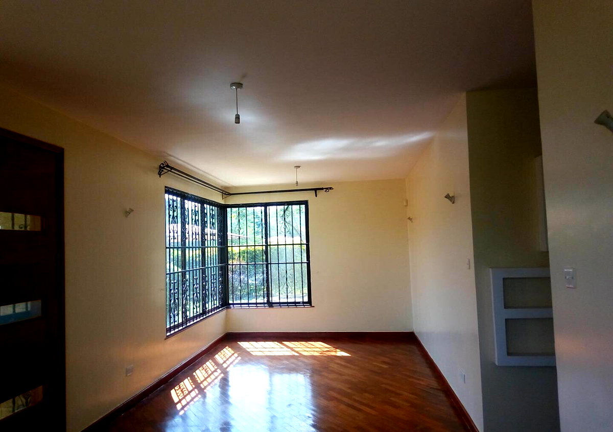 4BR Townhouse with Jacuzzi & Fireplace - Ridgeways