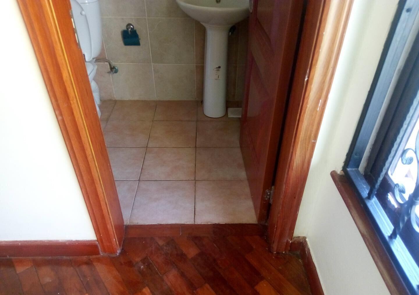 4BR Townhouse with Jacuzzi & Fireplace - Ridgeways