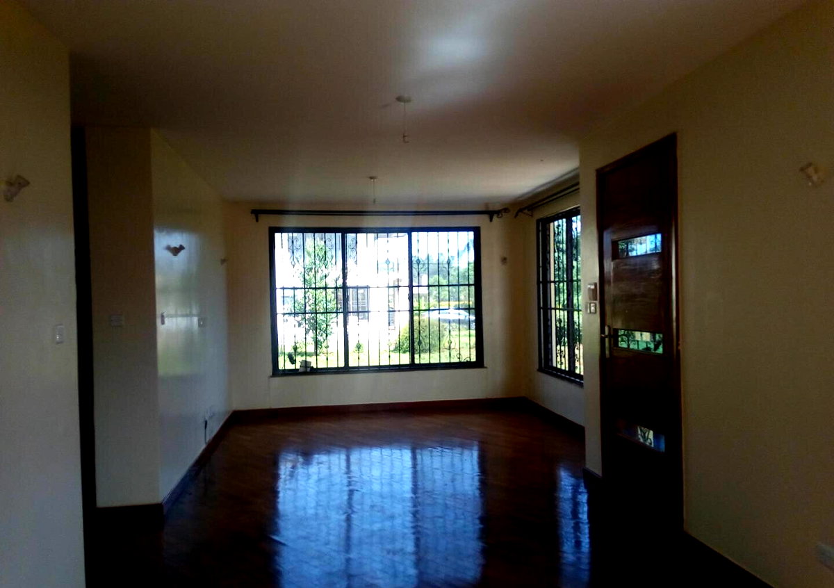 4BR Townhouse with Jacuzzi & Fireplace - Ridgeways