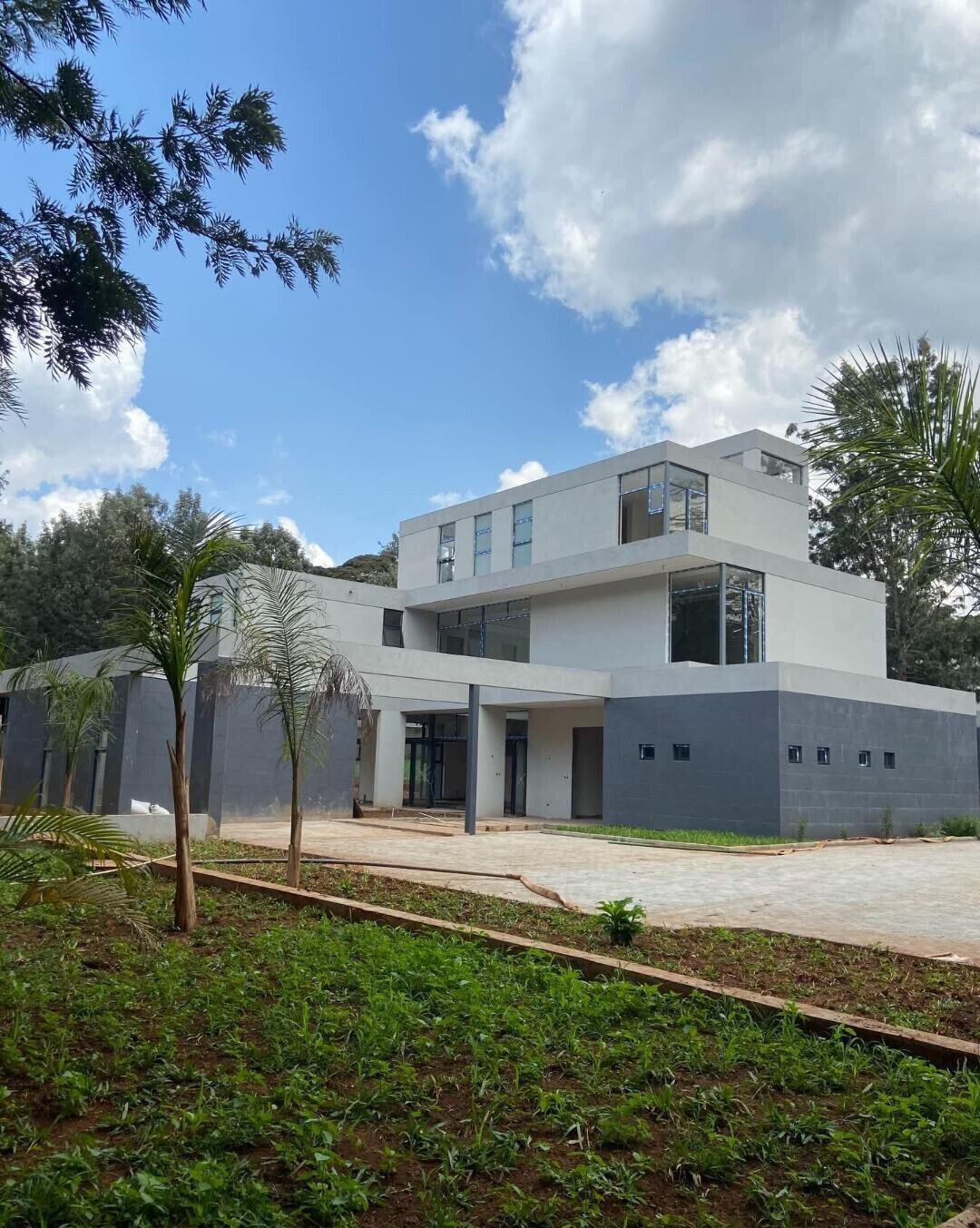 Under-Construction 5-Bed Luxury Villa – Windy Ridge, Karen