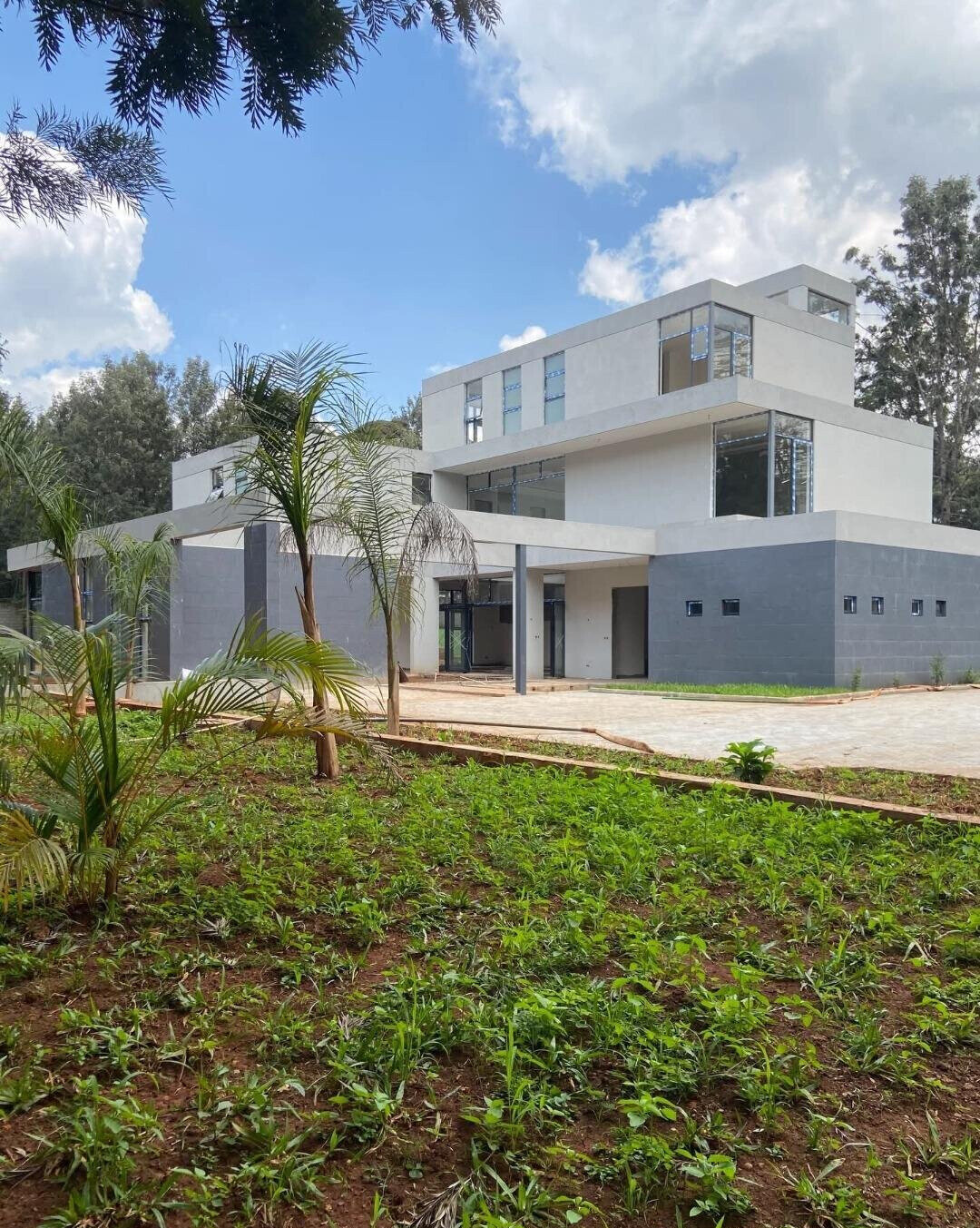 Under-Construction 5-Bed Luxury Villa – Windy Ridge, Karen