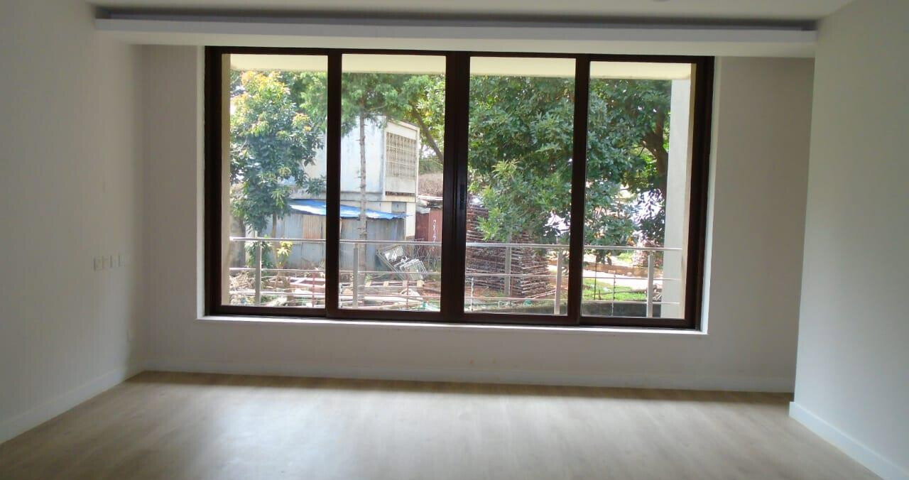 Elegant 4-Ensuite Villa with Solar & Backup Power - Lavington