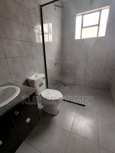 3bdrm Bungalow in Kitengela for sale - Image 13