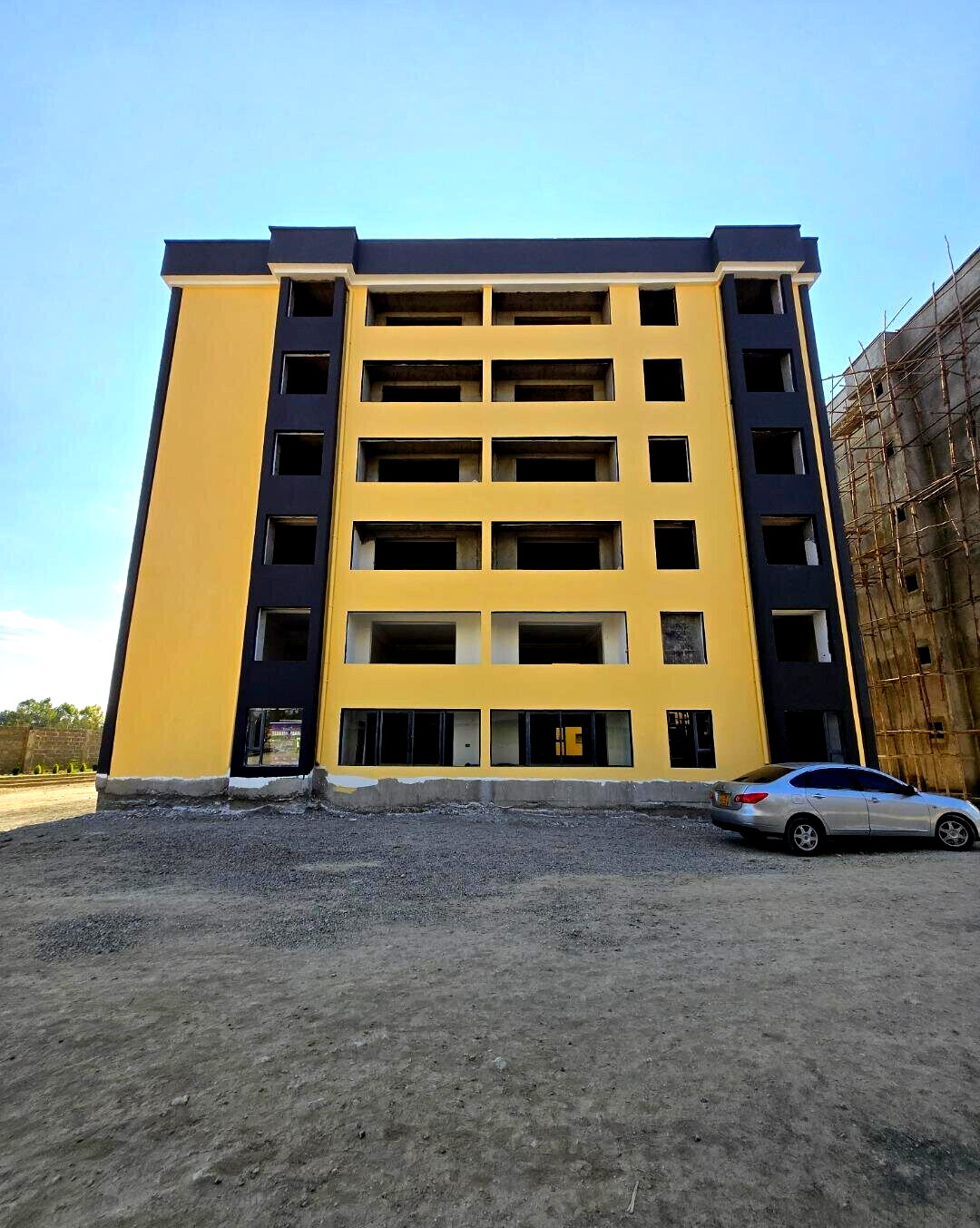 3BR with Mall, Pool & Football Pitch - Terrian Park, Kitengela