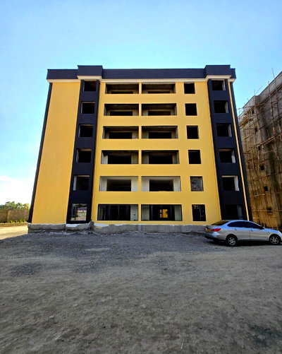 3BR with Mall, Pool & Football Pitch - Terrian Park, Kitengela