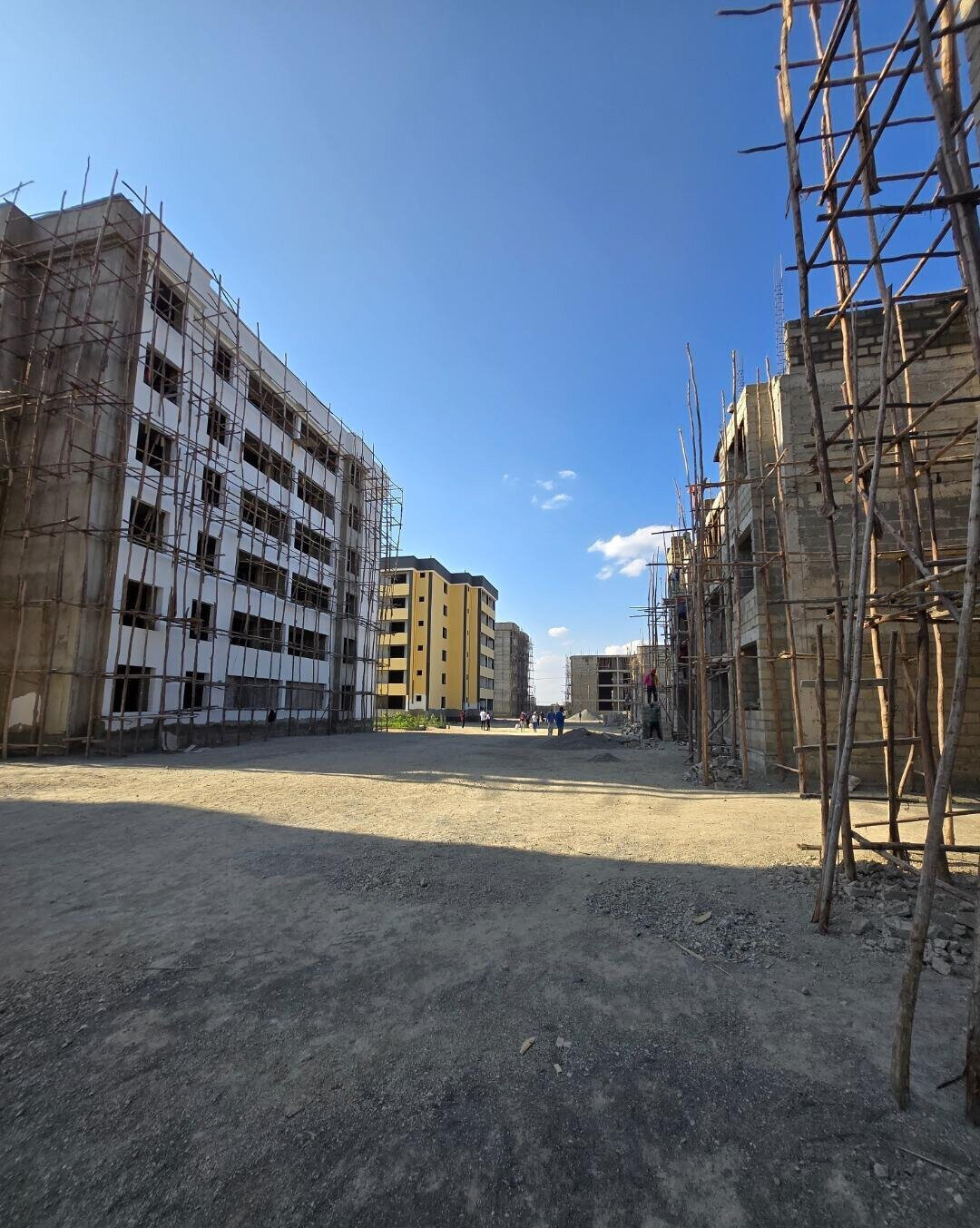 3BR with Mall, Pool & Football Pitch - Terrian Park, Kitengela