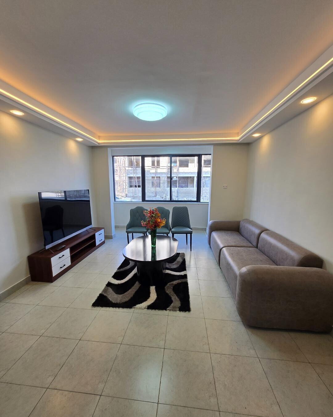 3BR with Mall, Pool & Football Pitch - Terrian Park, Kitengela