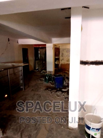 Ideal Shops Spaces - Image 4
