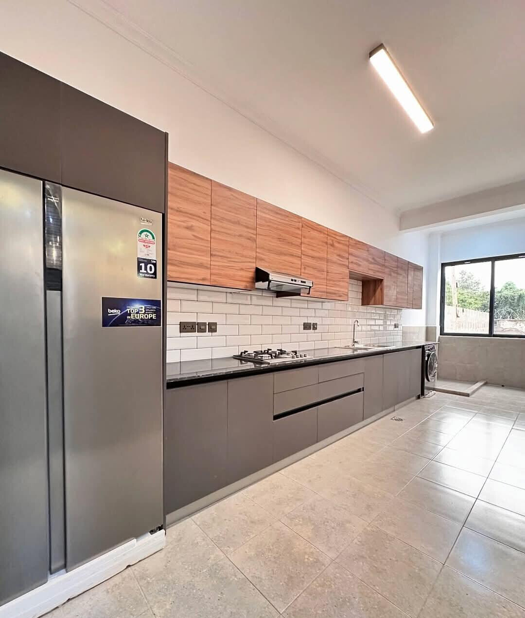 New 4-Ensuite Townhouse with DSQ & Solar Heating - Lavington