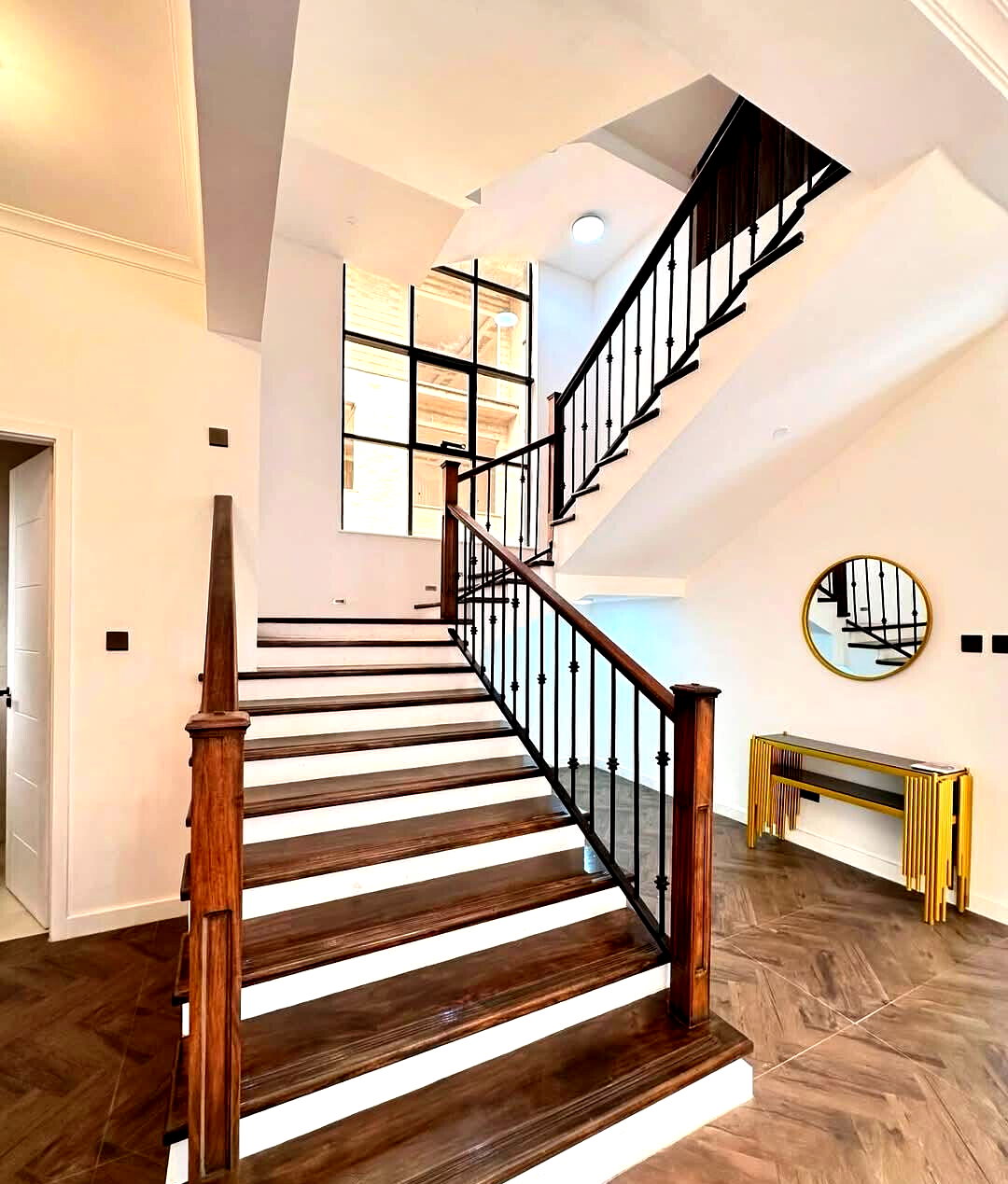 New 4-Ensuite Townhouse with DSQ & Solar Heating - Lavington