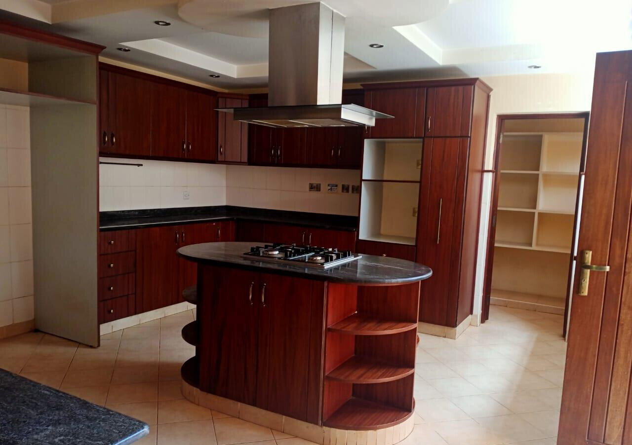 Half Acre 4BR Haven at KSh 350K