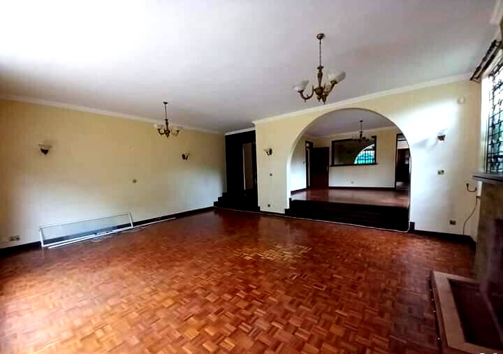 Half Acre 4BR Haven at KSh 350K