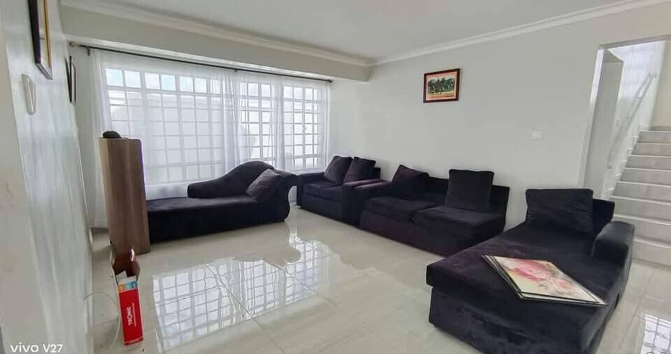 4BR Townhouse with Private Garden & Open-Plan Living - Kitengela