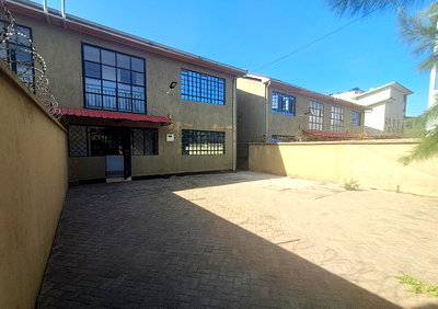 4BR Garden Home with Parking for KSh 80K