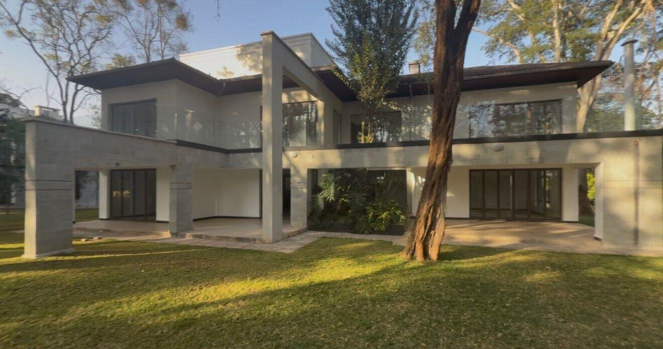 5-Ensuite Villa with DSQ on Half-Acre Garden – Karen