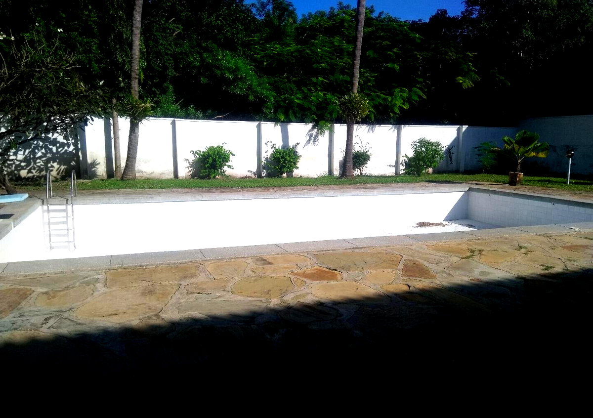 Olympic Pool 5BR Maisonette