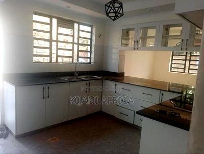 5bdrm Maisonette in Juja for rent - Image 2