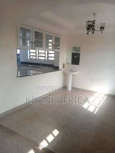 5bdrm Maisonette in Juja for rent - Image 5