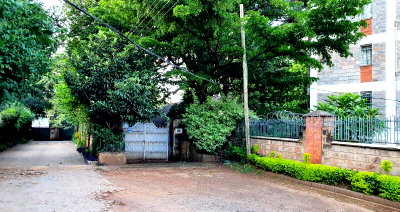 KSh 15M Garden Plot with Parking