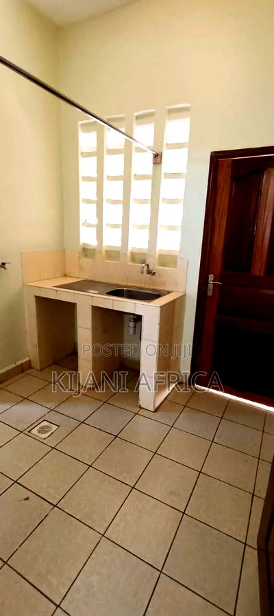 4bdrm Maisonette in Thika for rent - Image 15