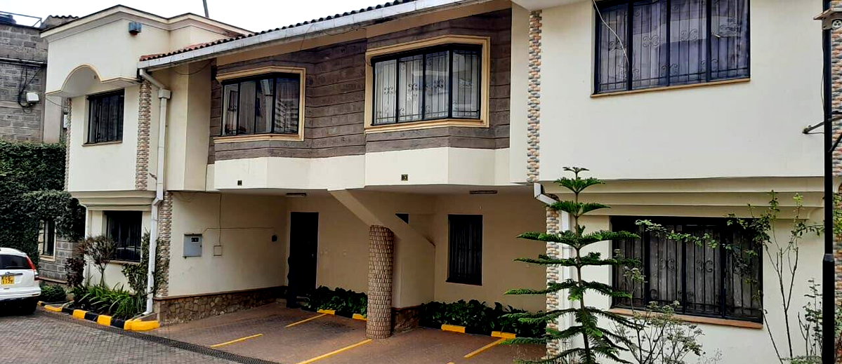 4BR Townhouse with DSQ & Communal Pool - Westlands