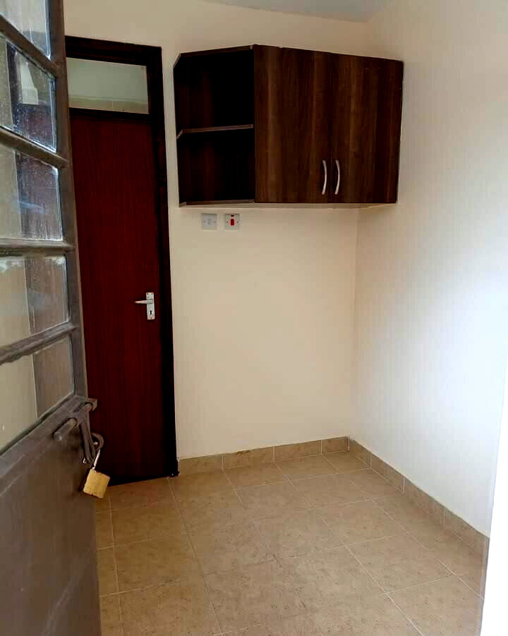 4BR Townhouse with DSQ & Rental Income - Syokimau