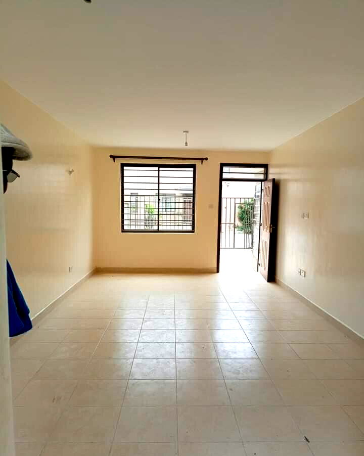 4BR Townhouse with DSQ & Rental Income - Syokimau