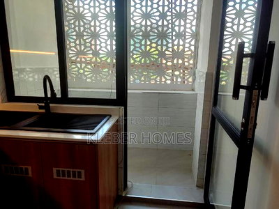 3bdrm Apartment in Parklands for sale - Image 10