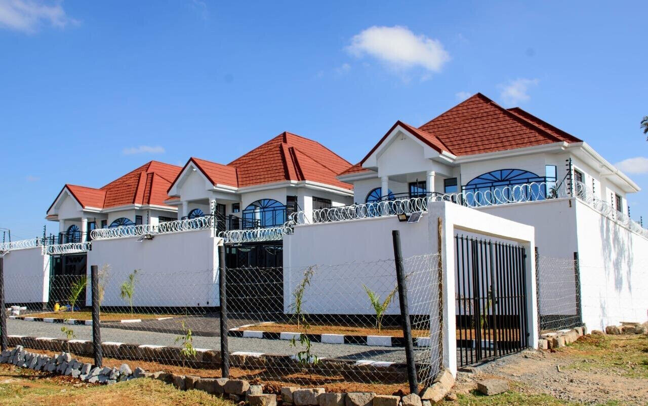 4BR Maisonette with DSQ & 10,000L Water Reserve - Thika
