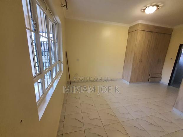 2bdrm Bungalow in River Side, Kenyatta Road / Theta for sale