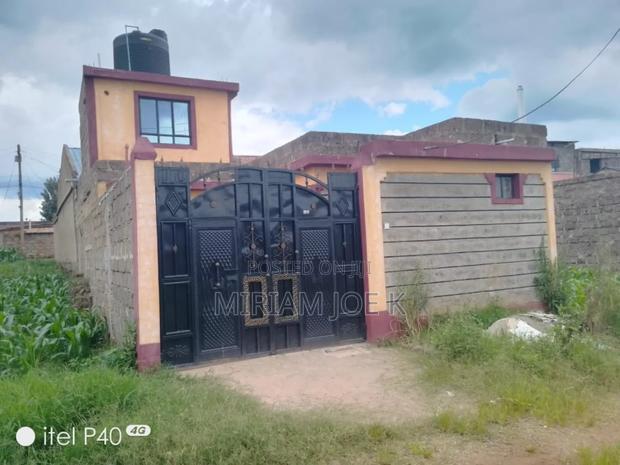 2bdrm Bungalow in River Side, Kenyatta Road / Theta for sale